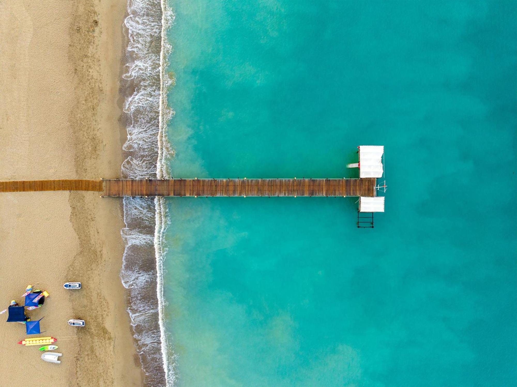 אנטליה Asteria Family Resort Belek מראה חיצוני תמונה Aerial view of the beach